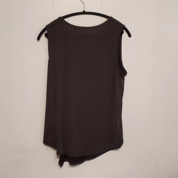 Apt. 9 top - Picture 2 of 7